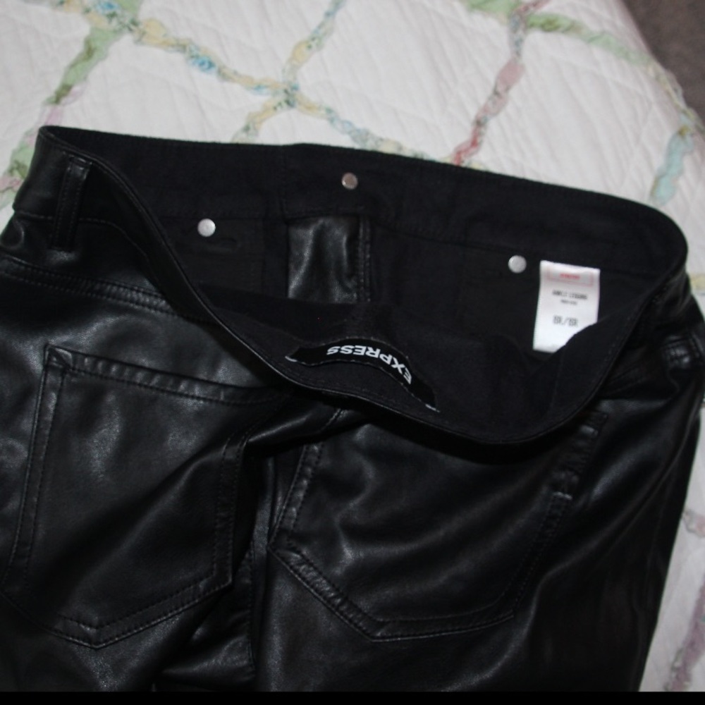 Express Jeans - Picture 4 of 4